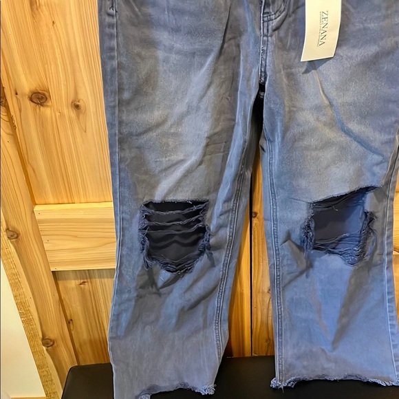 Zenana Outfitters Wide Leg Crop Jeans in Dark Blue - Picture 4 of 12